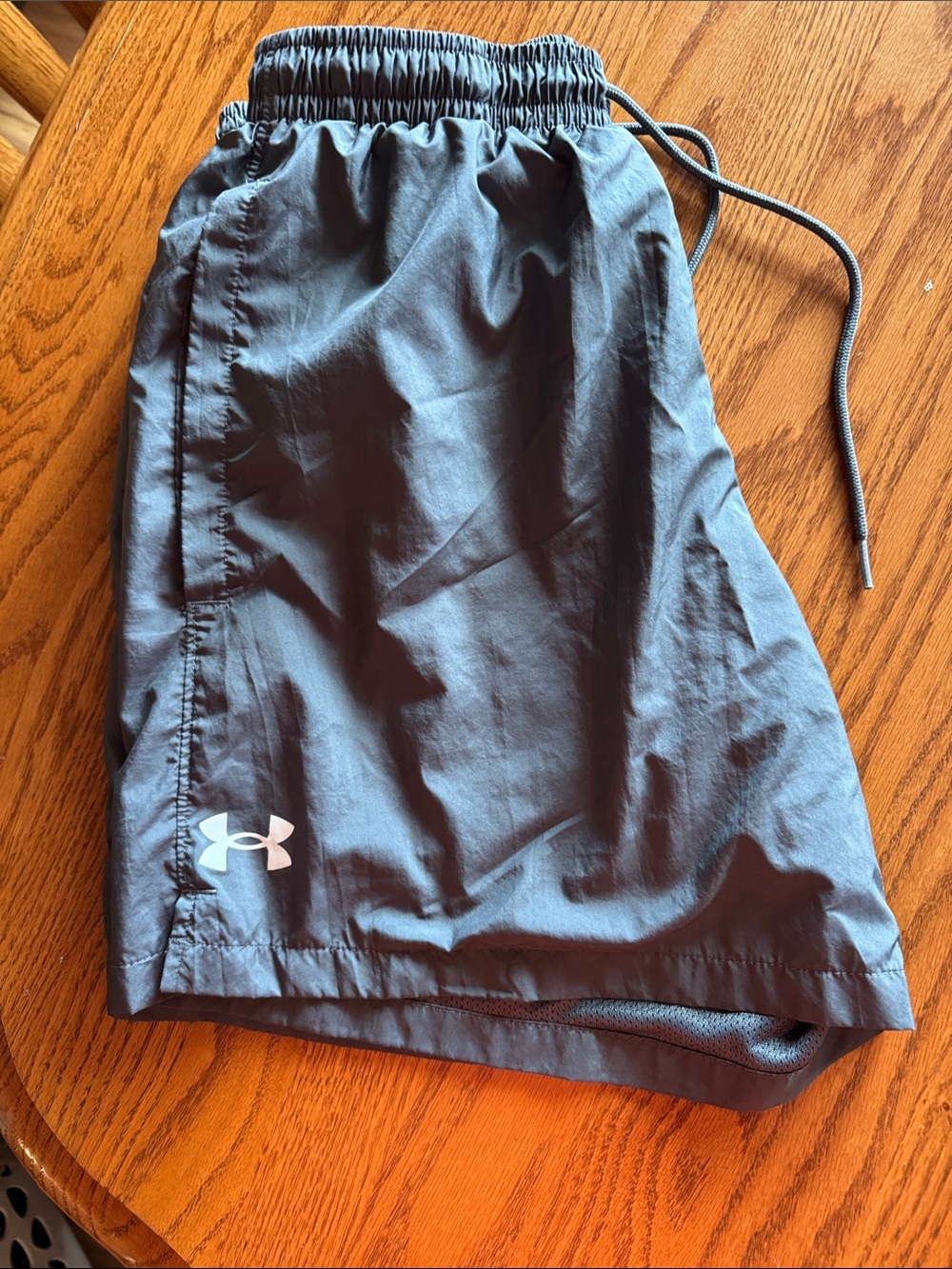 Under Armour Men's Gray Athletic Training Shorts